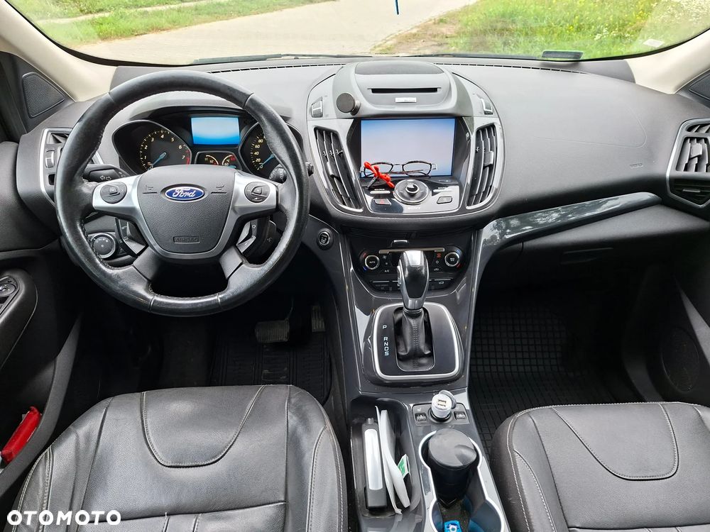 Ford Escape 2.0 EcoBoost AWD Titanium - 8