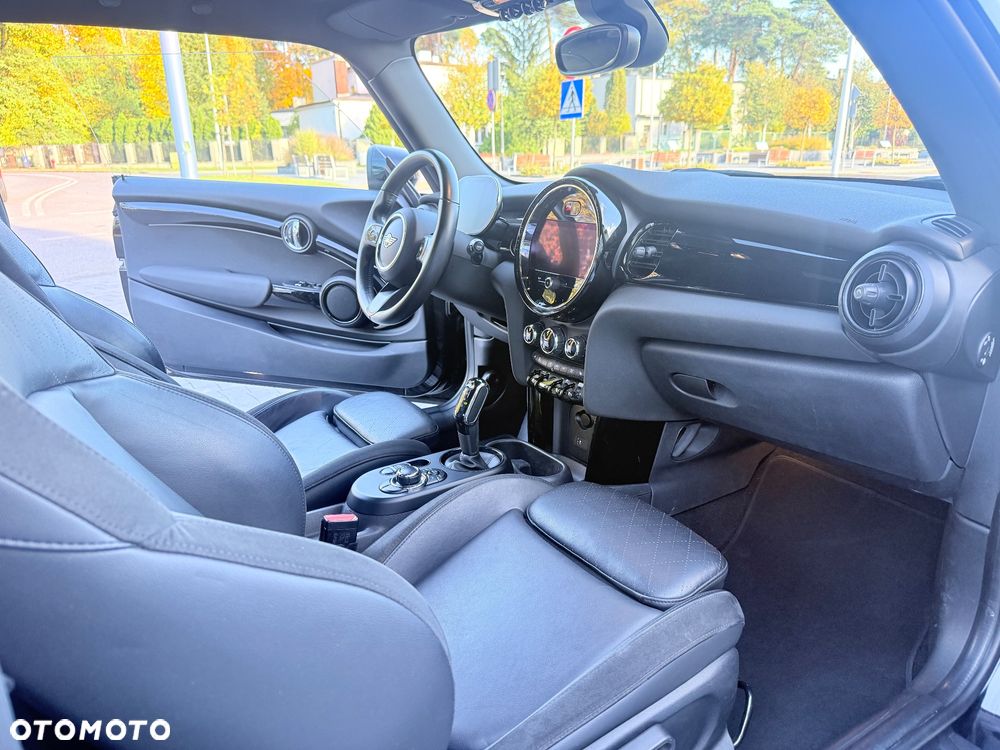 MINI Cooper SE Yours Trim - 18