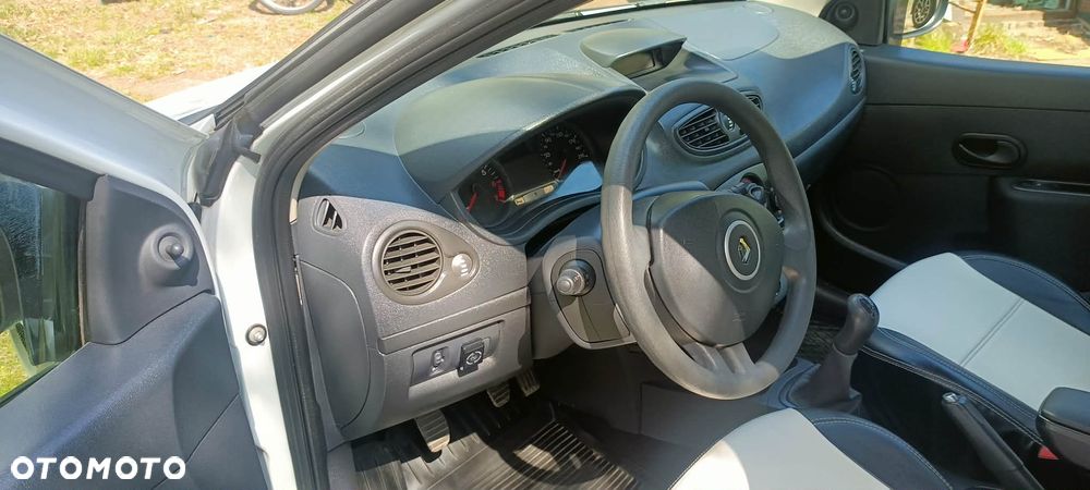Renault Clio 1.2 16V Authentique Euro5 - 3
