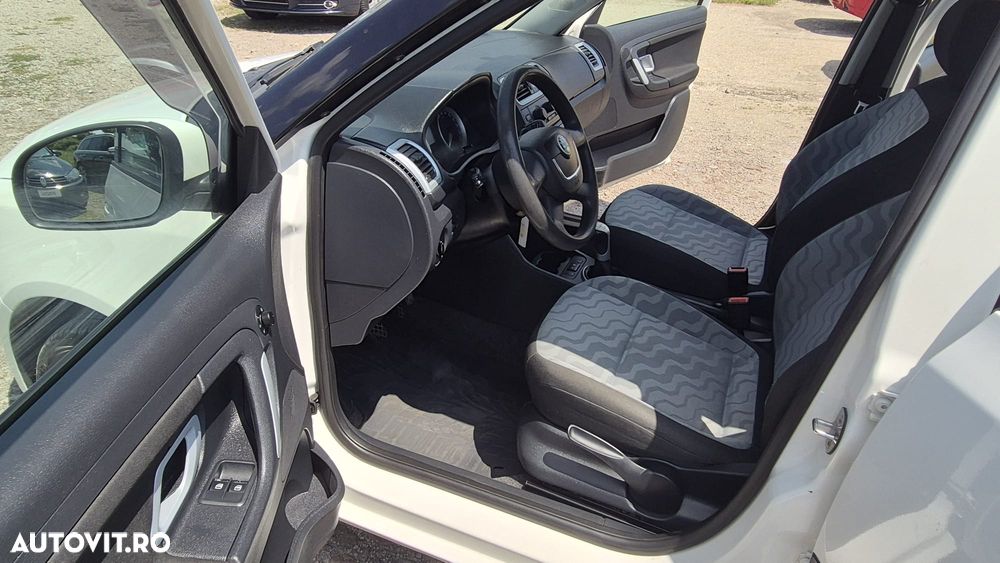 Skoda Fabia 1.2 HTP Ambition - 7
