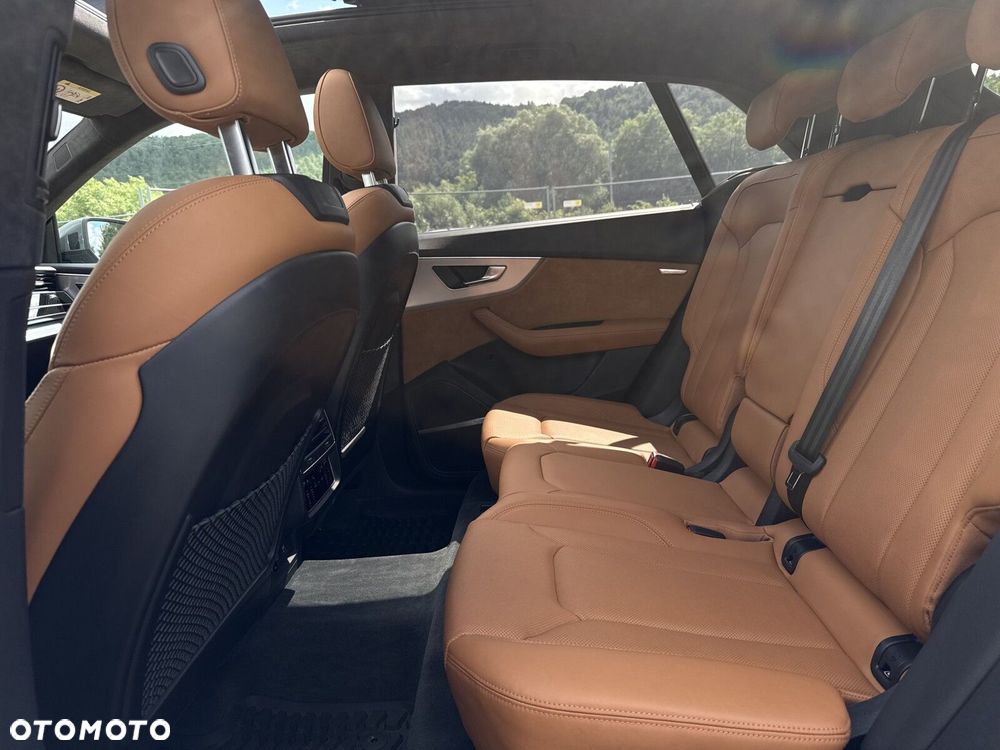 Audi Q8 50 TDI mHEV Quattro Tiptronic - 31