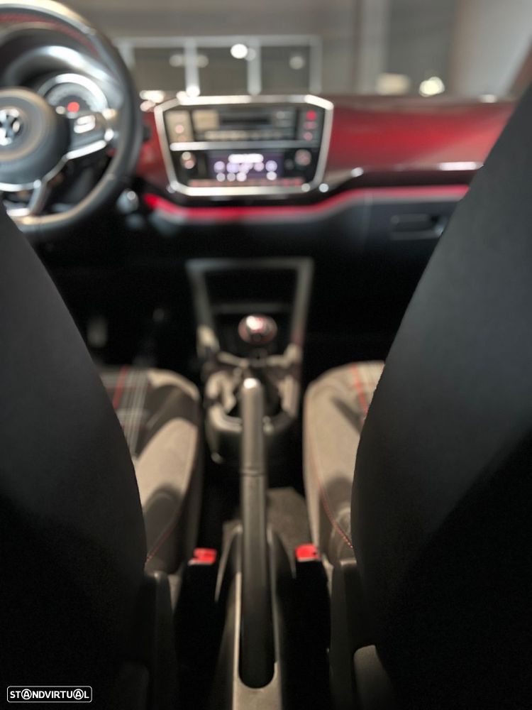 VW Up! - 28