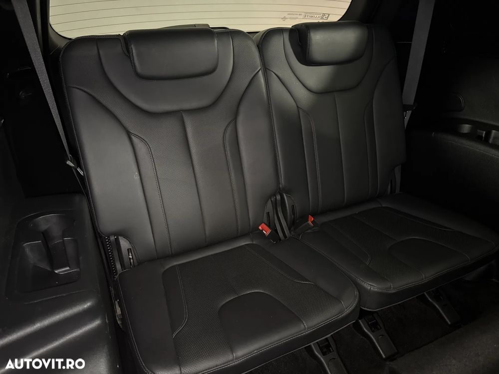 Hyundai Santa Fe - 14