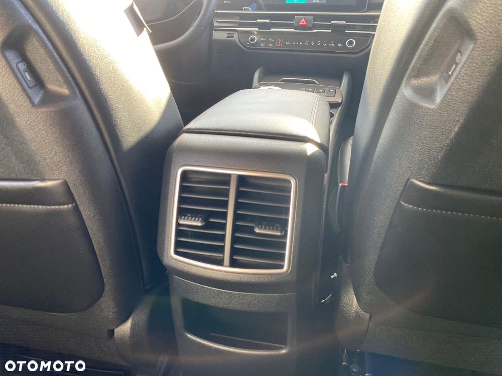 Kia Sportage - 14