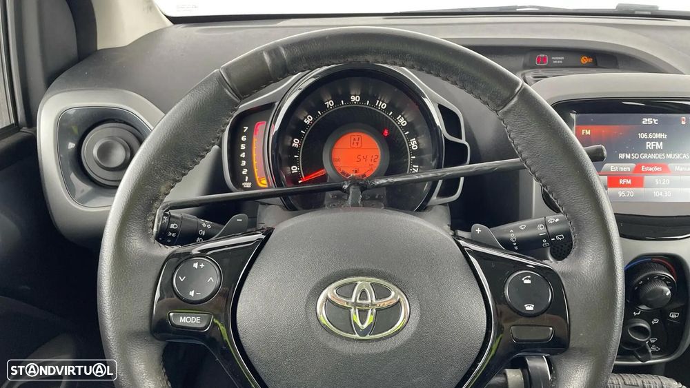 Toyota Aygo X - 16