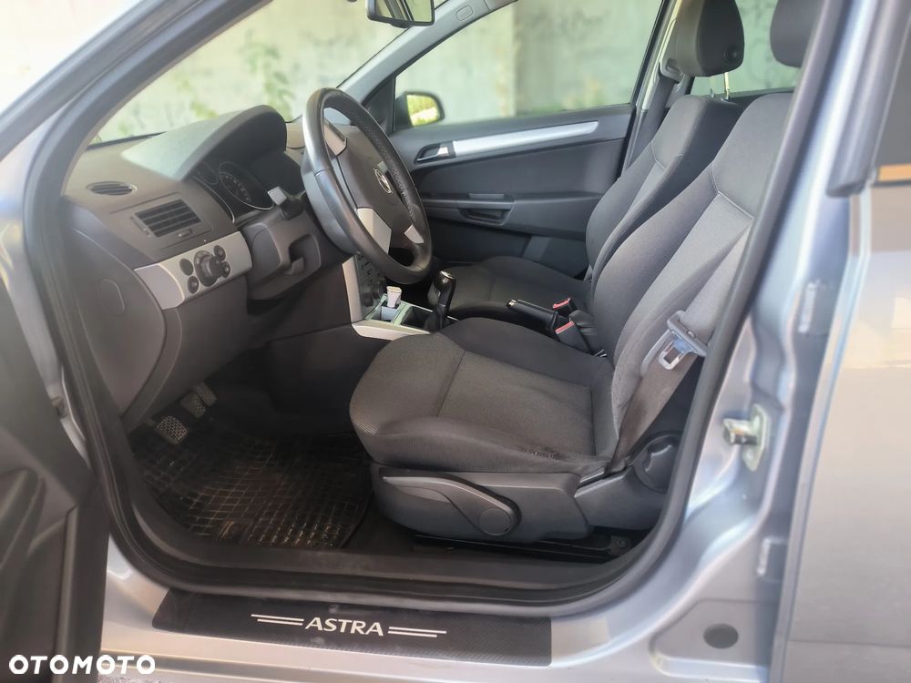 Opel Astra - 6