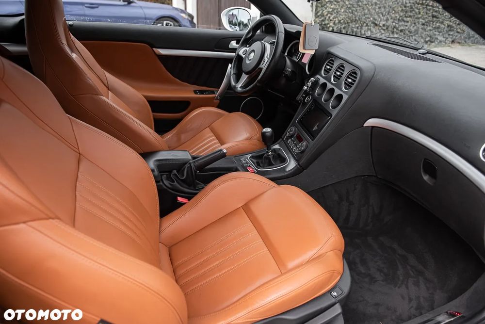Alfa Romeo Brera 2.4JTDM - 24