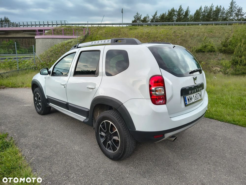 Dacia Duster 1.6 SCe S&S - 3