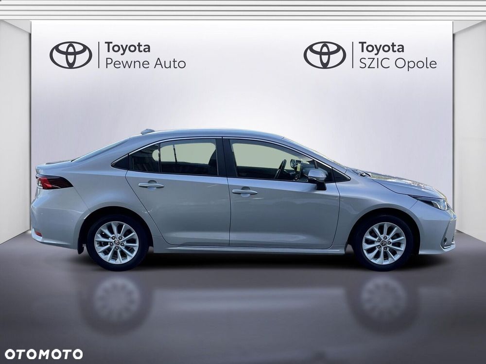 Toyota Corolla - 6
