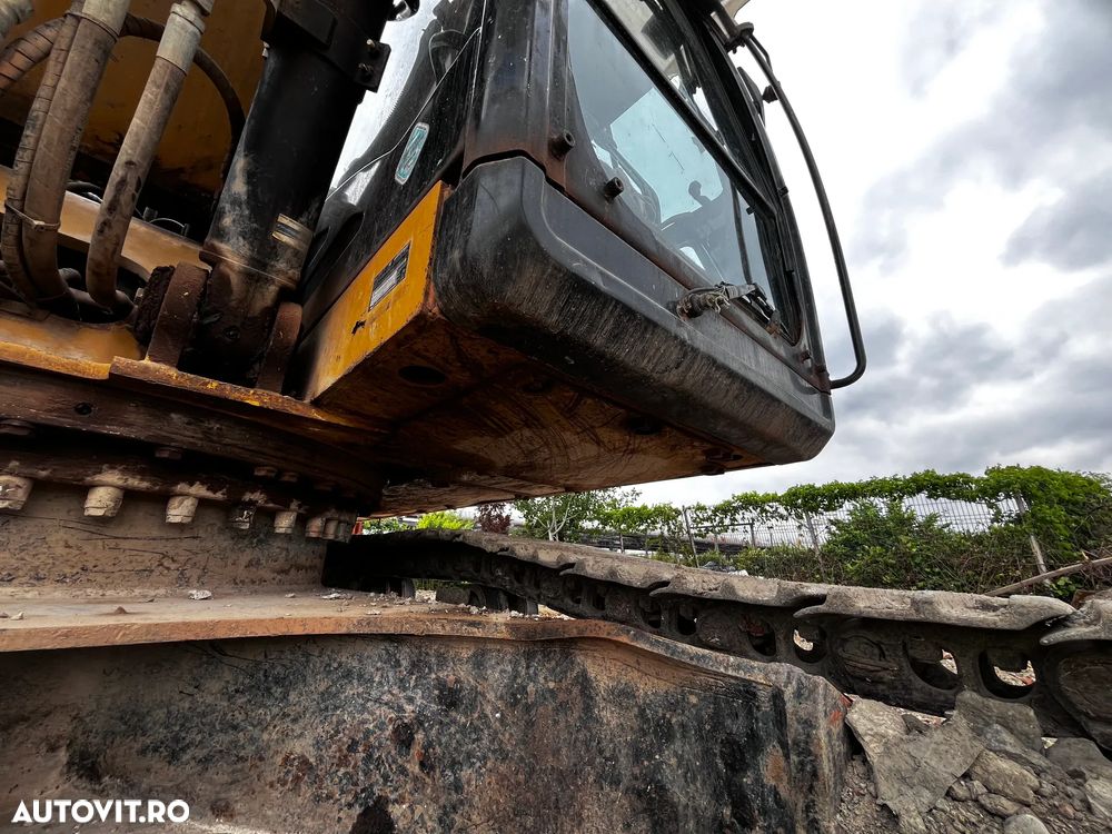 Caterpillar 323 D SA - 10