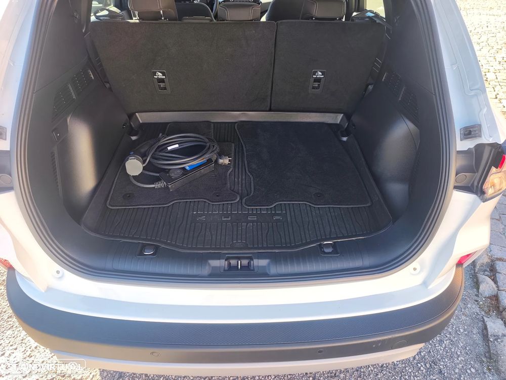 Ford Kuga - 35