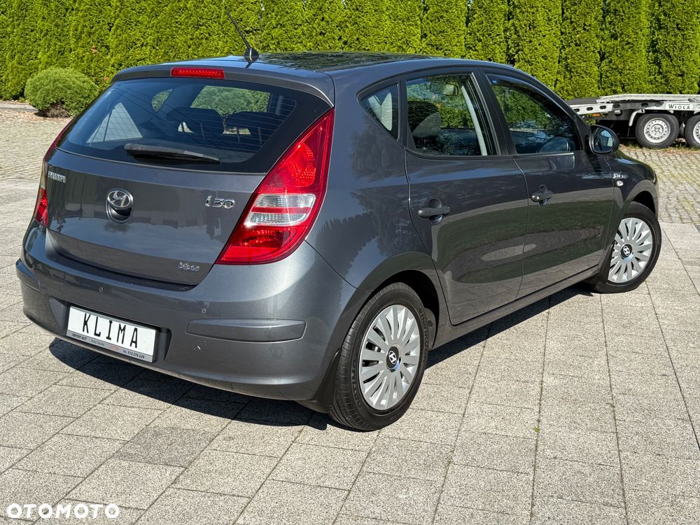 Hyundai i30 1.4 Blue Comfort - 10