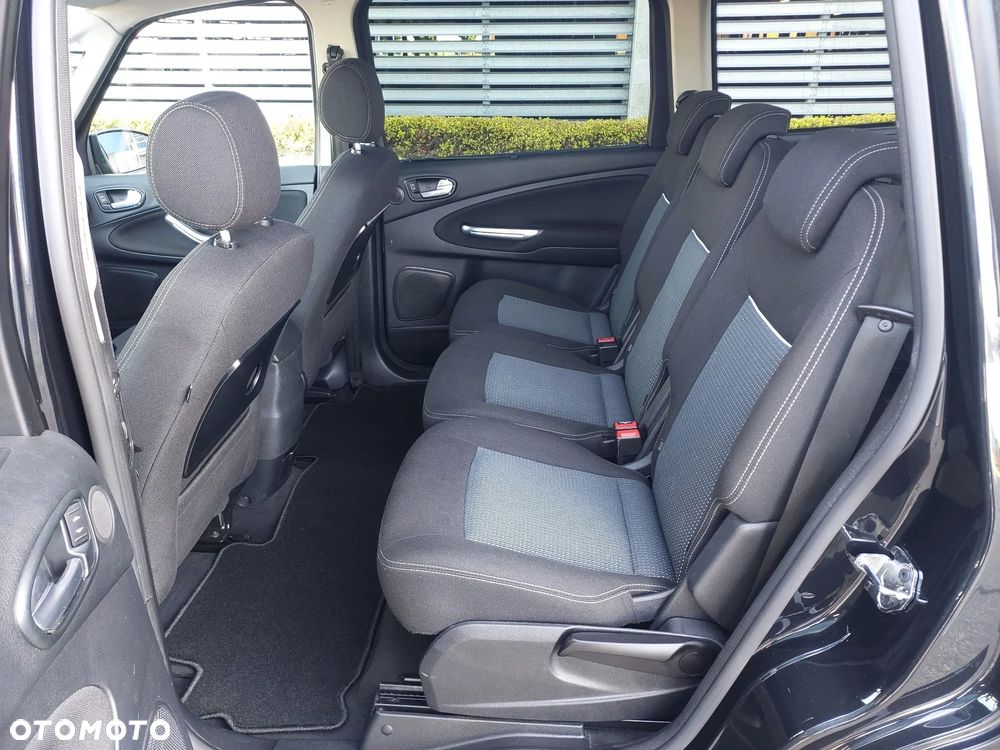 Ford Galaxy 2.0 TDCi Titanium - 23