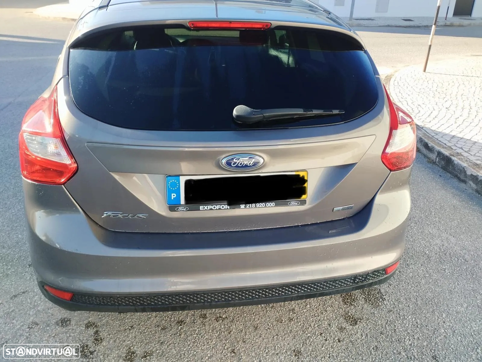 Ford Focus 1.0 SCTi Titanium - 2