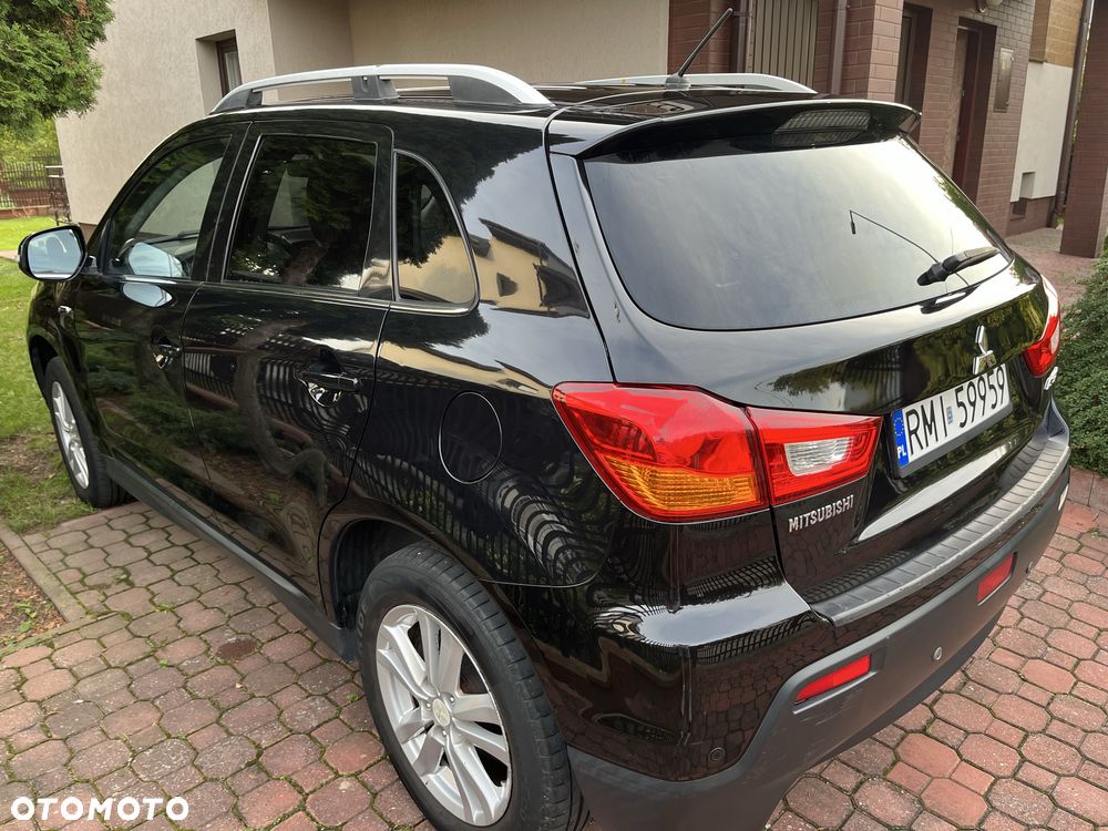 Mitsubishi ASX - 5