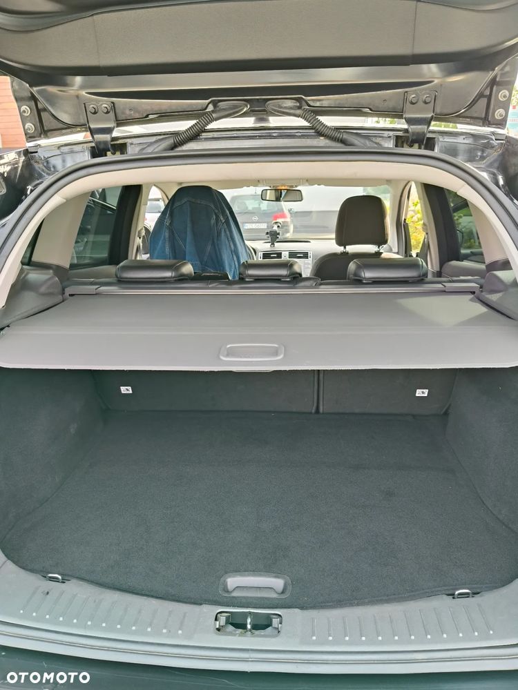 Ford Kuga 2.0 TDCi 4WD Titanium - 14