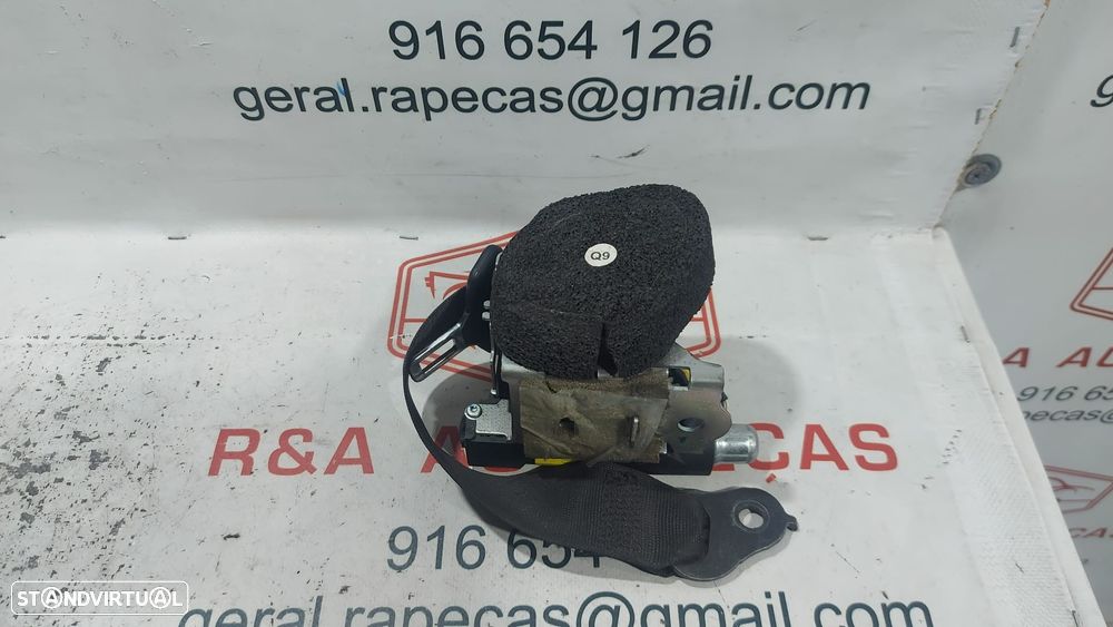 Cinto de Segurança Trás Esquerdo Mercedes Class C W204 33060588D Original - 1