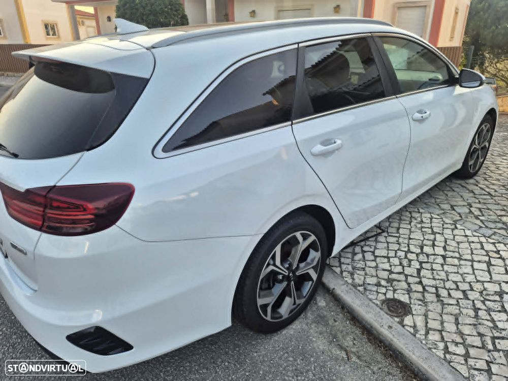 Kia Ceed SW — fotografia 7