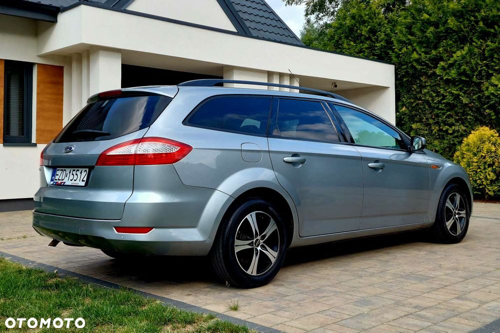 Ford Mondeo 2.0 Trend X - 22