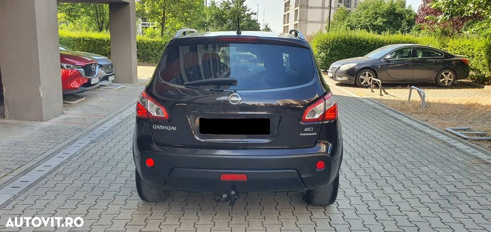 Nissan Qashqai - 10