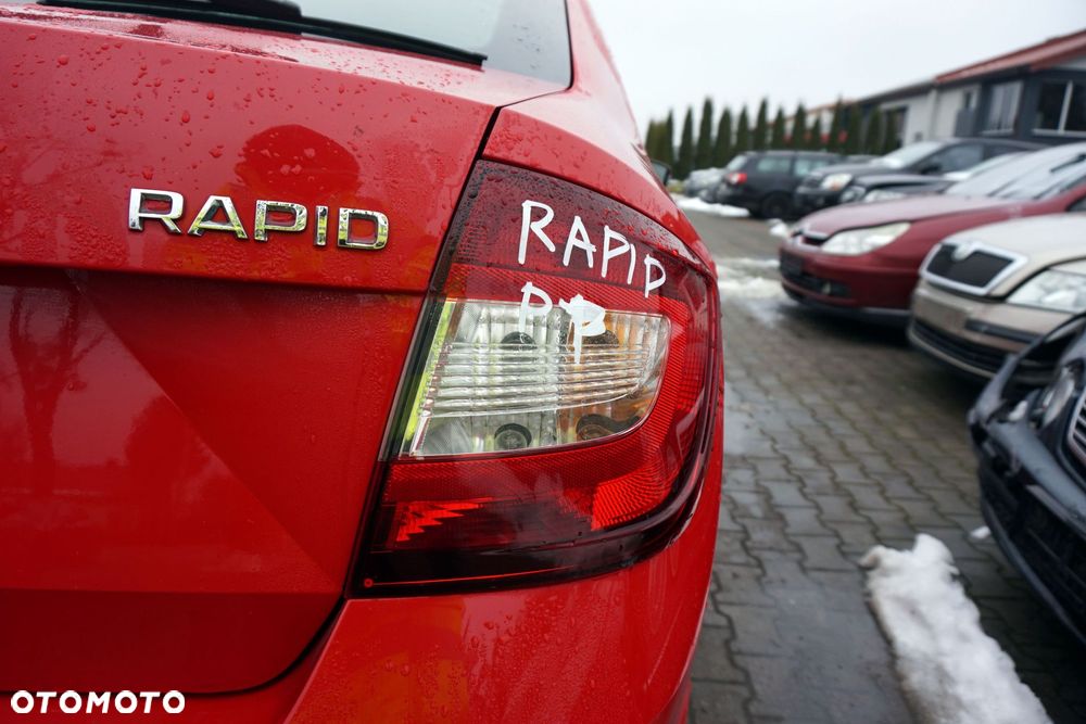 LAMPA TYLNA PRAWA RAPID NH3 LIFT LB LIFTBACK  SKODA 2017-2019 - 2