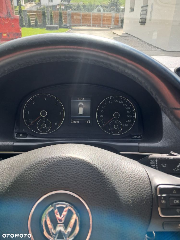 Volkswagen Touran 2.0 TDI DPF Highline - 14
