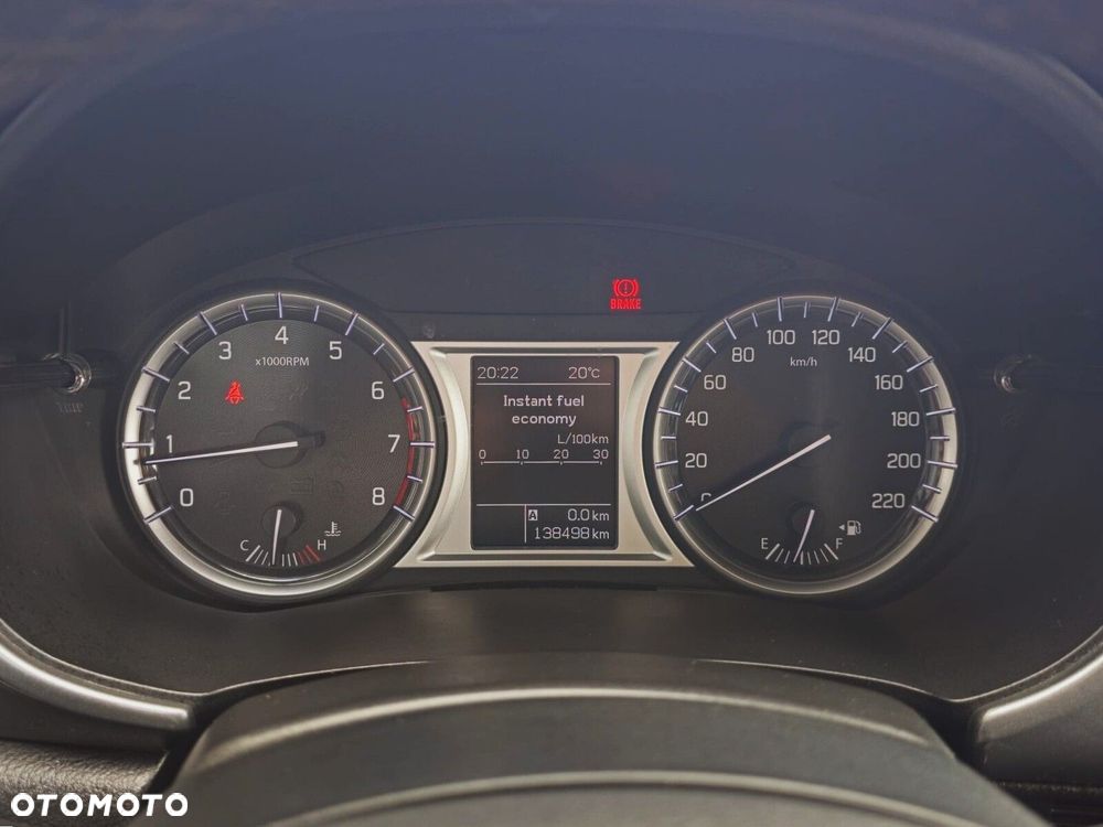 Suzuki Vitara 1.6 Premium 2WD - 13