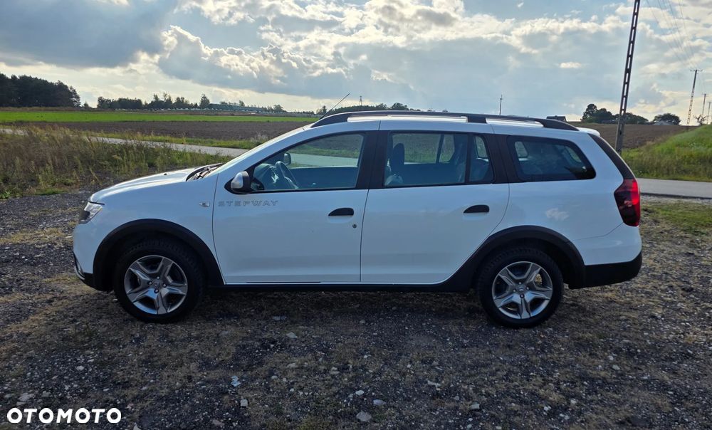 Dacia Logan TCe 90 S&S Easy-R Stepway Celebration - 2