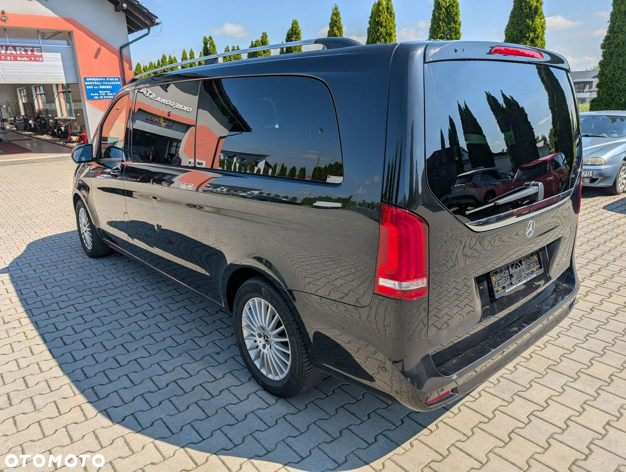 Mercedes-Benz Klasa V - 4