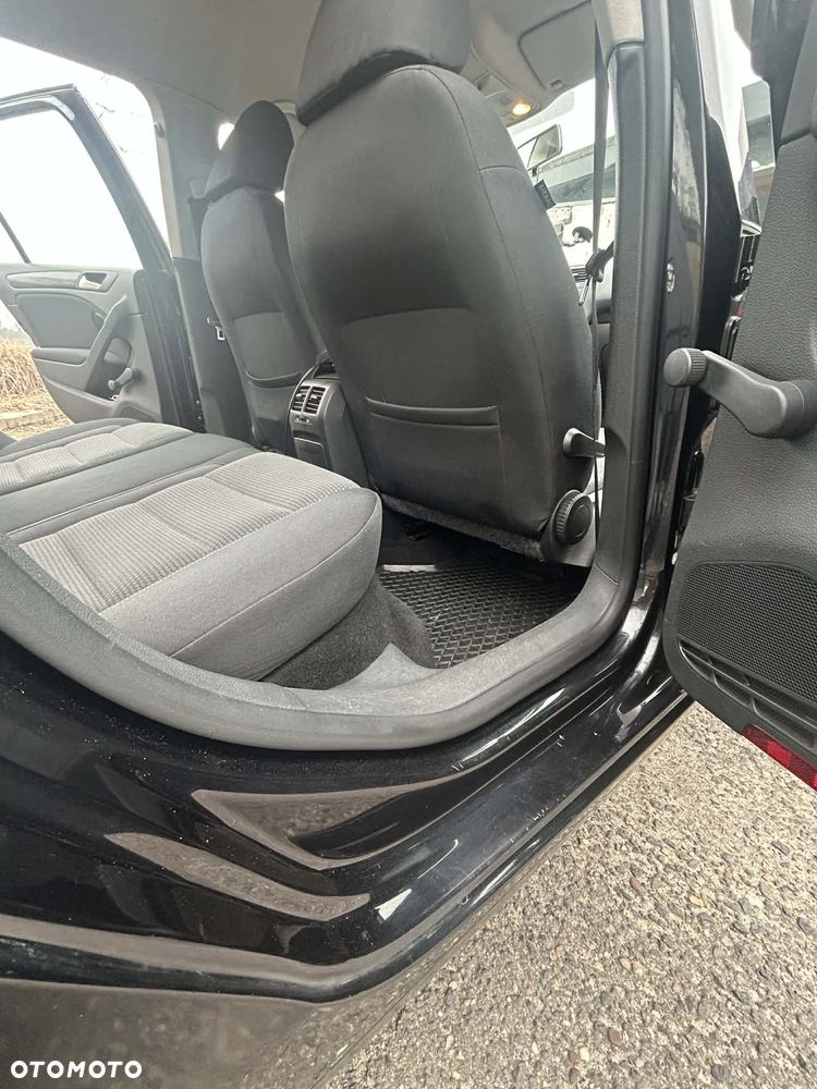 Volkswagen Golf 2.0 TDI Trendline - 12