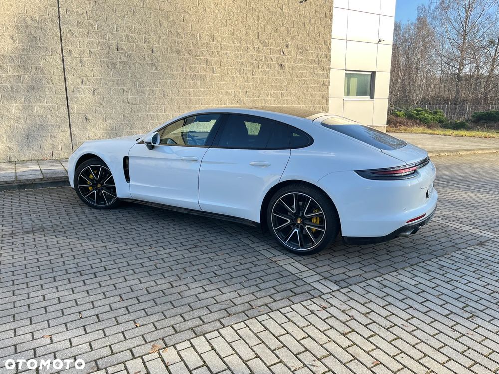 Porsche Panamera 4 - 6