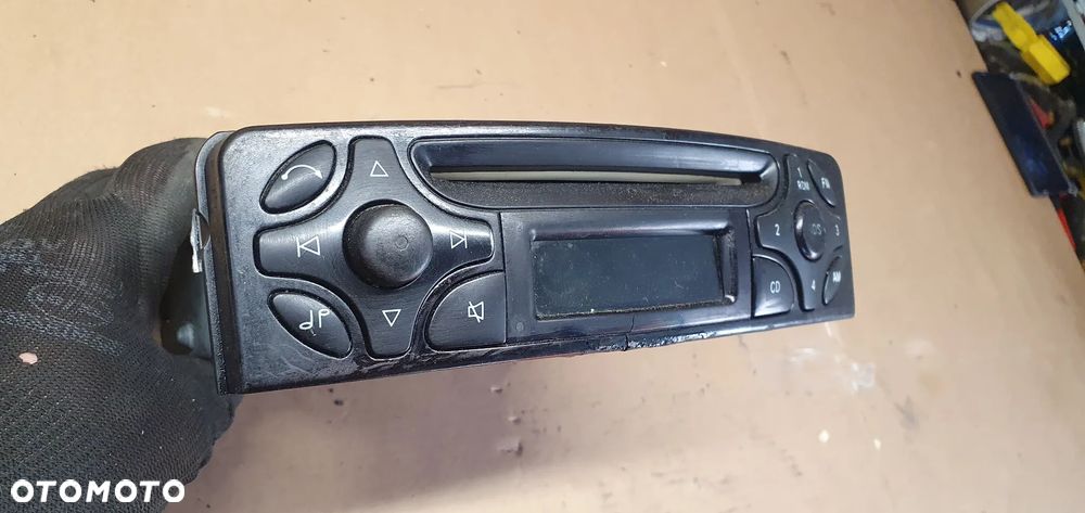 Radio radioodtwarzacz fabryczny Mercedes CLK W209 A2038202286 - 2