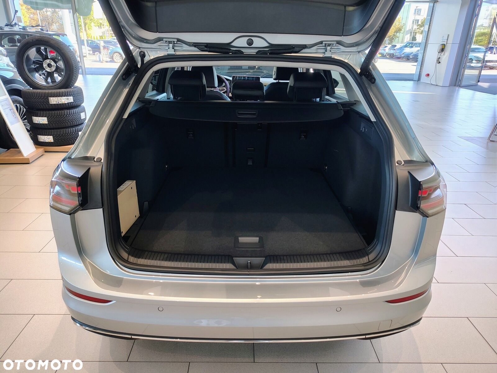 Volkswagen Golf - 8