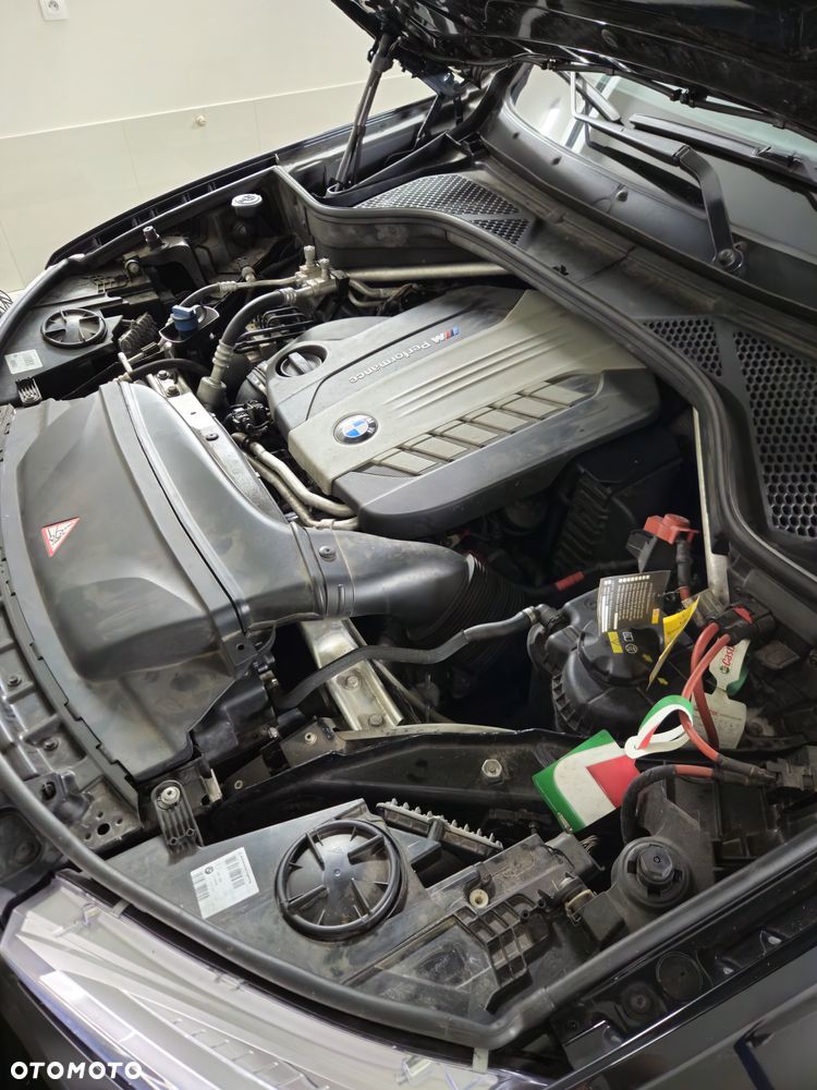 BMW X6 M50d - 12
