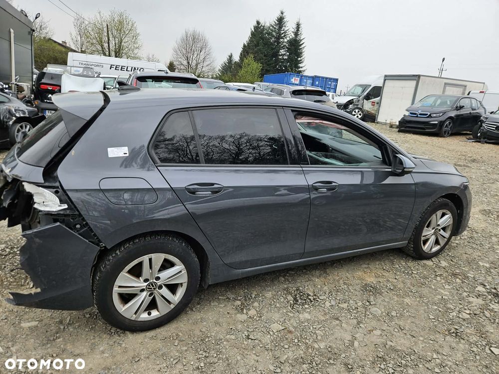 Volkswagen Golf 1.0 eTSI OPF DSG Life - 7
