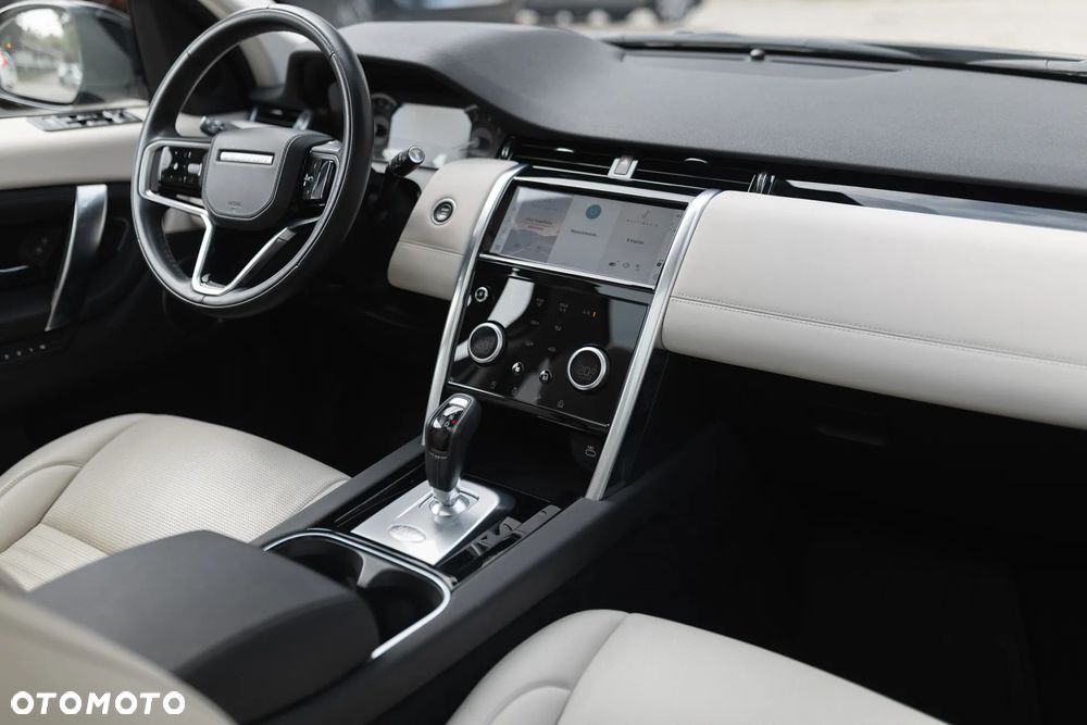 Land Rover Discovery Sport 2.0 P200 mHEV - 14