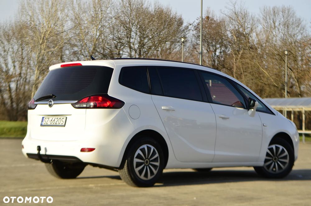 Opel Zafira Tourer 2.0 CDTI Edition - 17