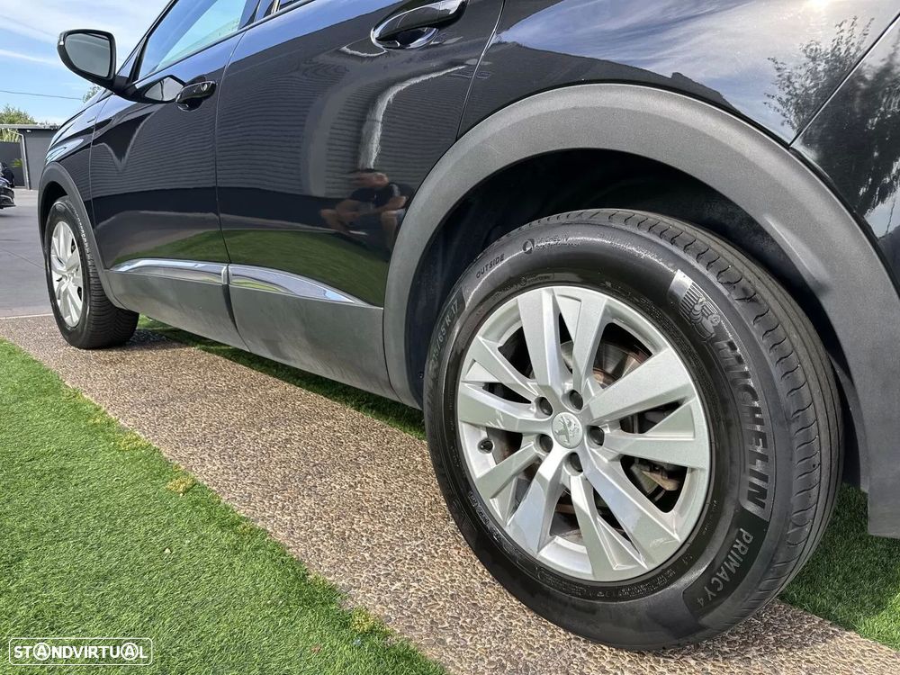 Peugeot 3008 1.5 BlueHDi Allure Pack EAT8 - 21