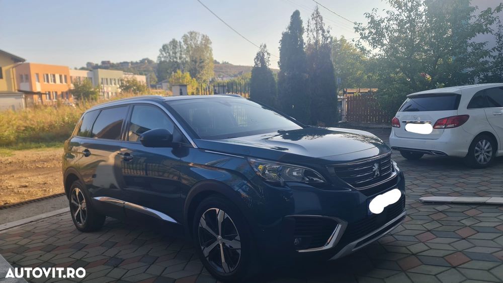 Peugeot 5008 - 3