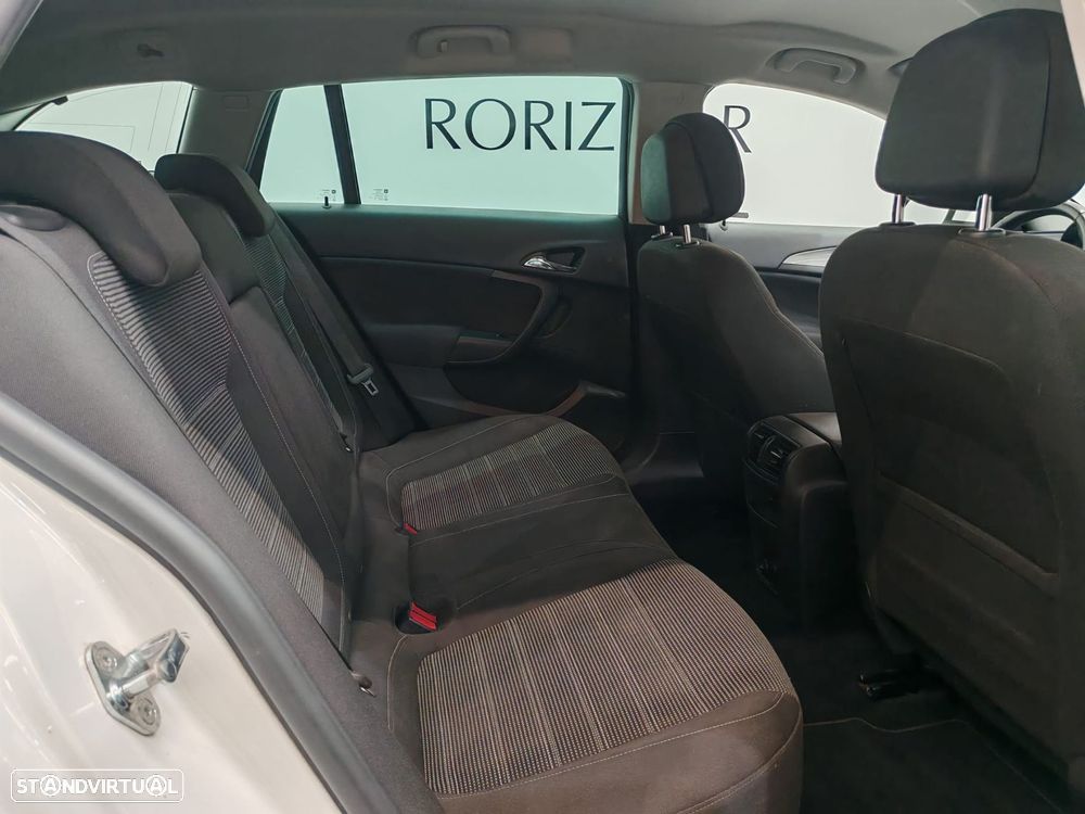 Opel Insignia Sports Tourer 1.6 CDTi Selection S/S - 12