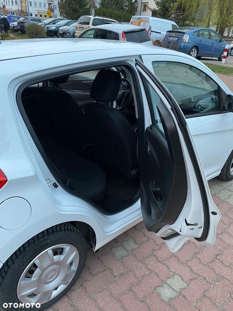 Chevrolet Spark - 11