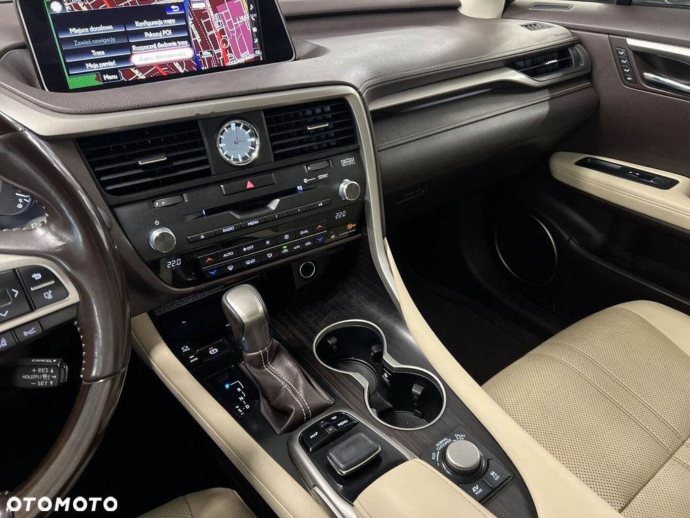 Lexus RX 450h Prestige - 32