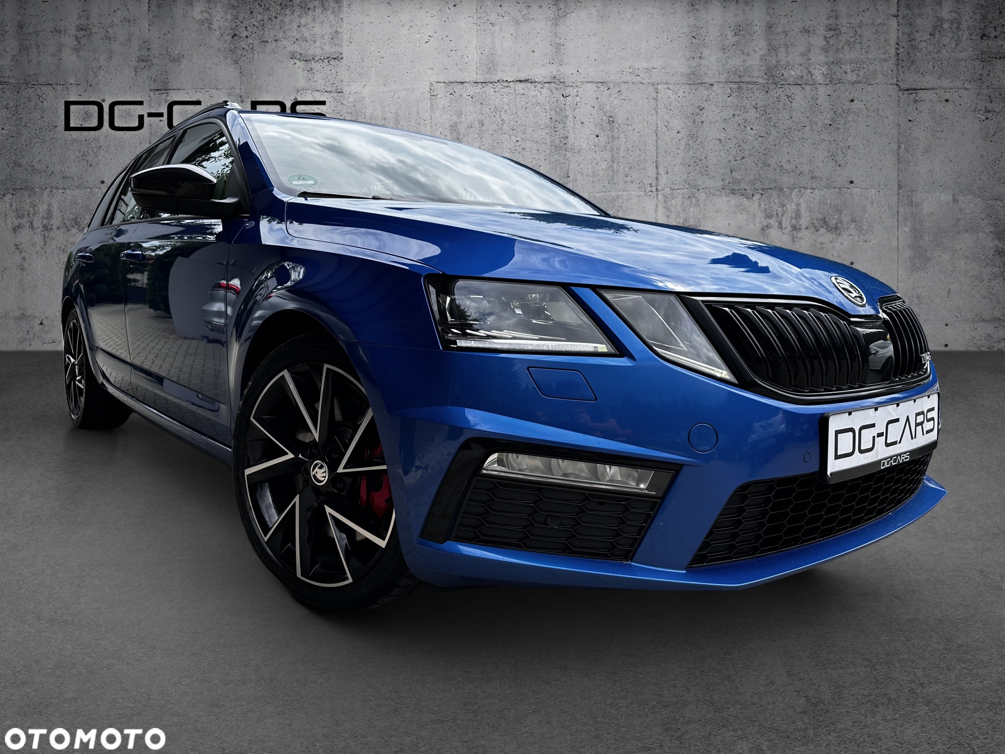 Skoda Octavia 2.0 TSI RS Challenge 245 DSG - 2
