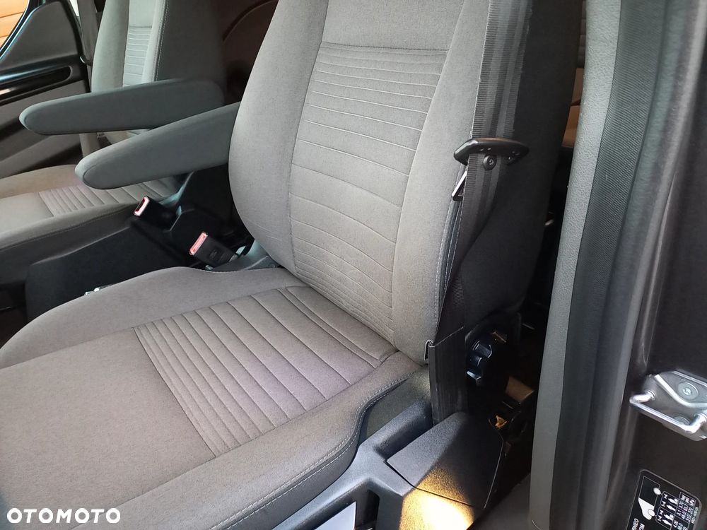 Ford Transit Custom - 32