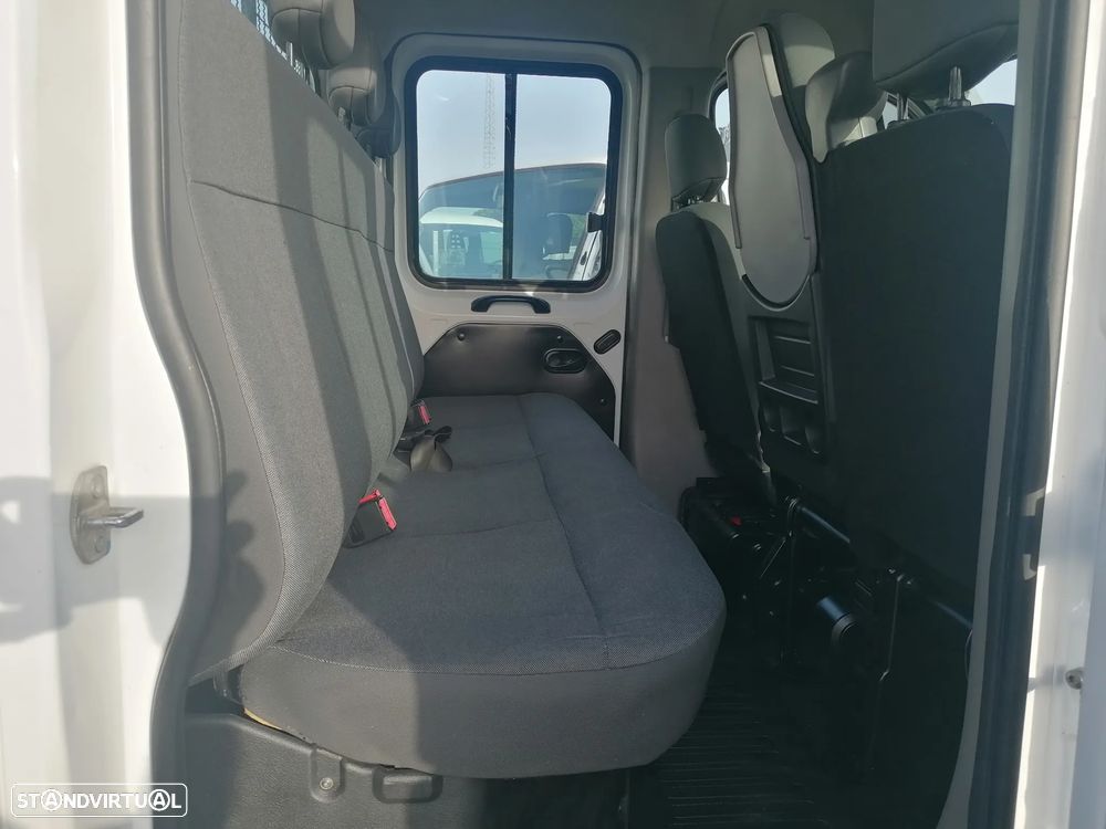 Renault Master 2.3 DCI - 7