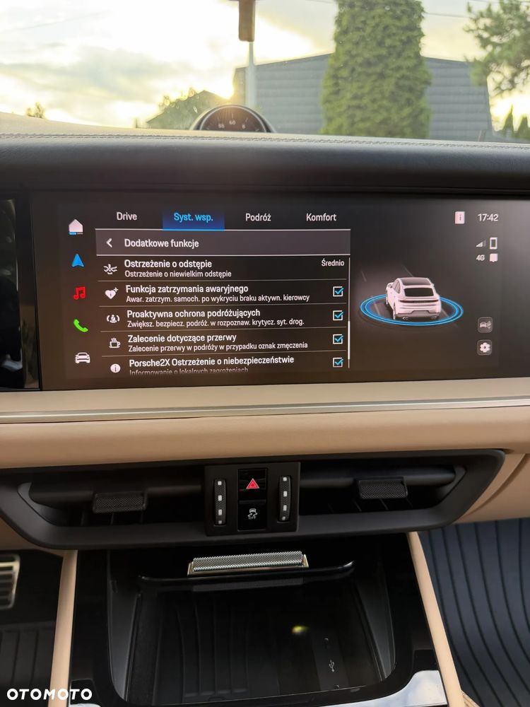 Porsche Cayenne E-Hybrid PHEV - 39