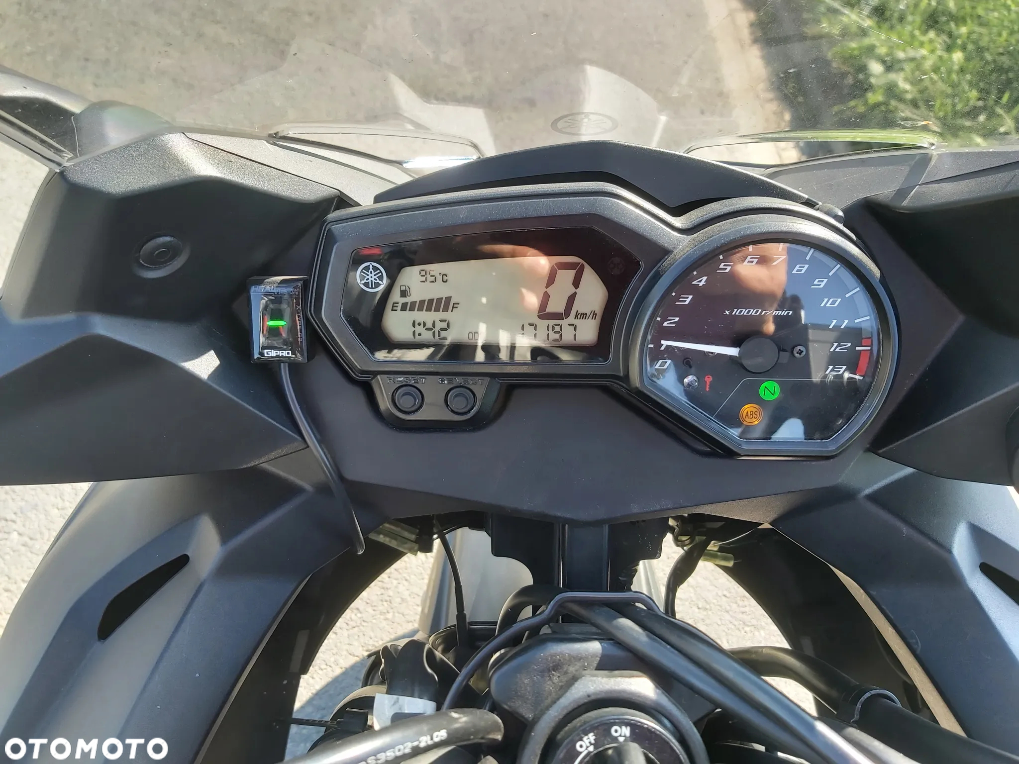 Yamaha XJ - 8