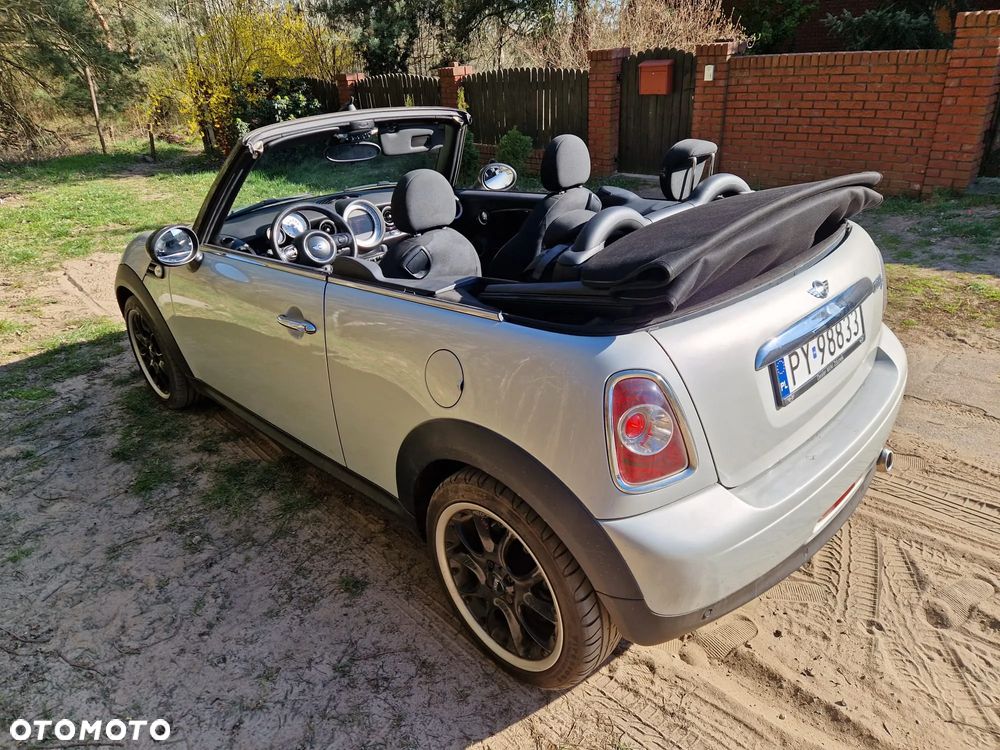 MINI Cooper D Cabrio - 3
