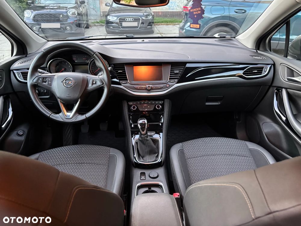 Opel Astra 1.4 T Elite - 18