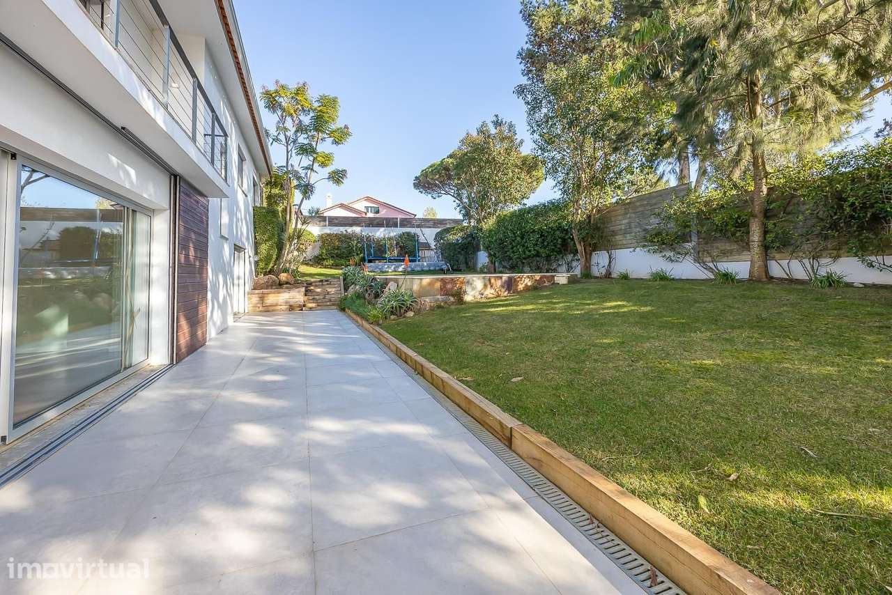 Moradia Isolada T5 com piscina, Cascais - Grande imagem: 2/27